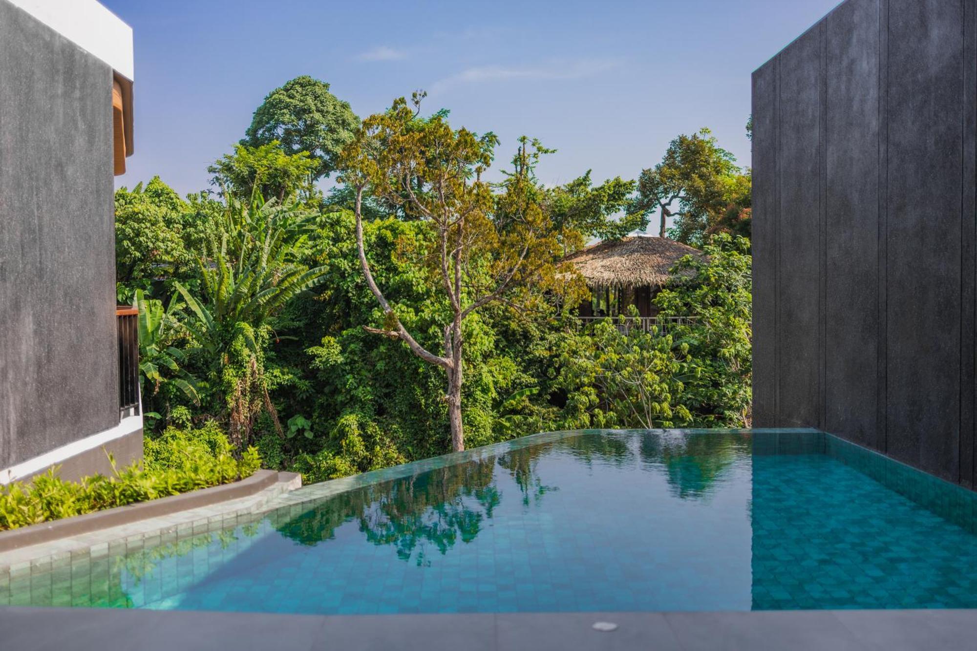 Akra Collection - Hideaway 5* Strand Layan